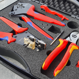 Trusa scule fotovoltaice MC4 conectori 4, 6 si 10 mm2 Knipex 97 91 04 V02